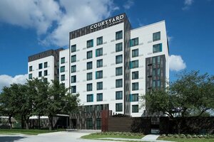 Гостиница Courtyard by Marriott Houston Heights/I-10