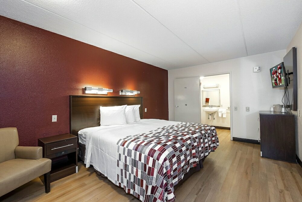 Фото Red Roof Inn Atlanta - Smyrna/Ballpark