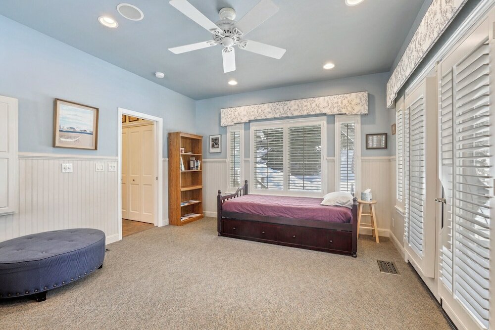 Фото Bird's Nest