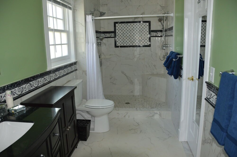 Фото Briar Patch Bed & Breakfast Inn