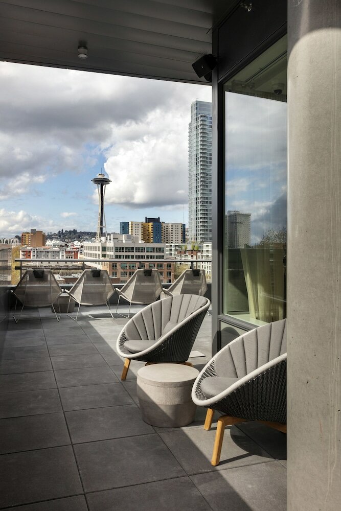 Фото The Sound Hotel Seattle Belltown, Tapestry Collection by Hilton
