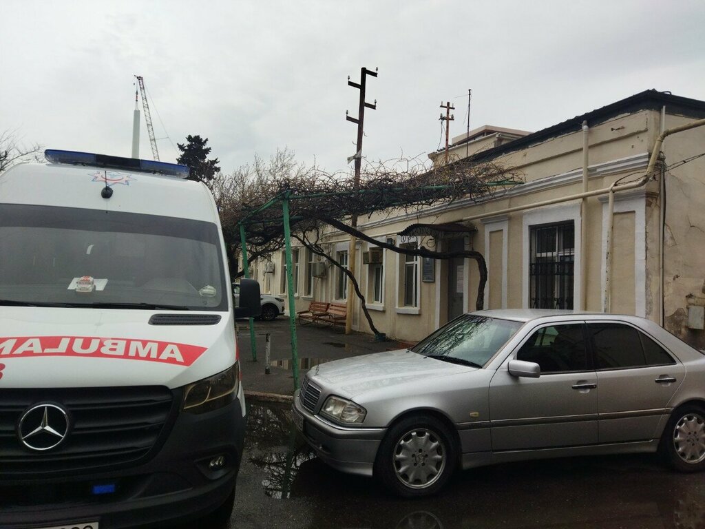 Təcili tibbi yardım 3 Saylı Təcili Tibbi Yardım Stansiyası, Bakı, foto
