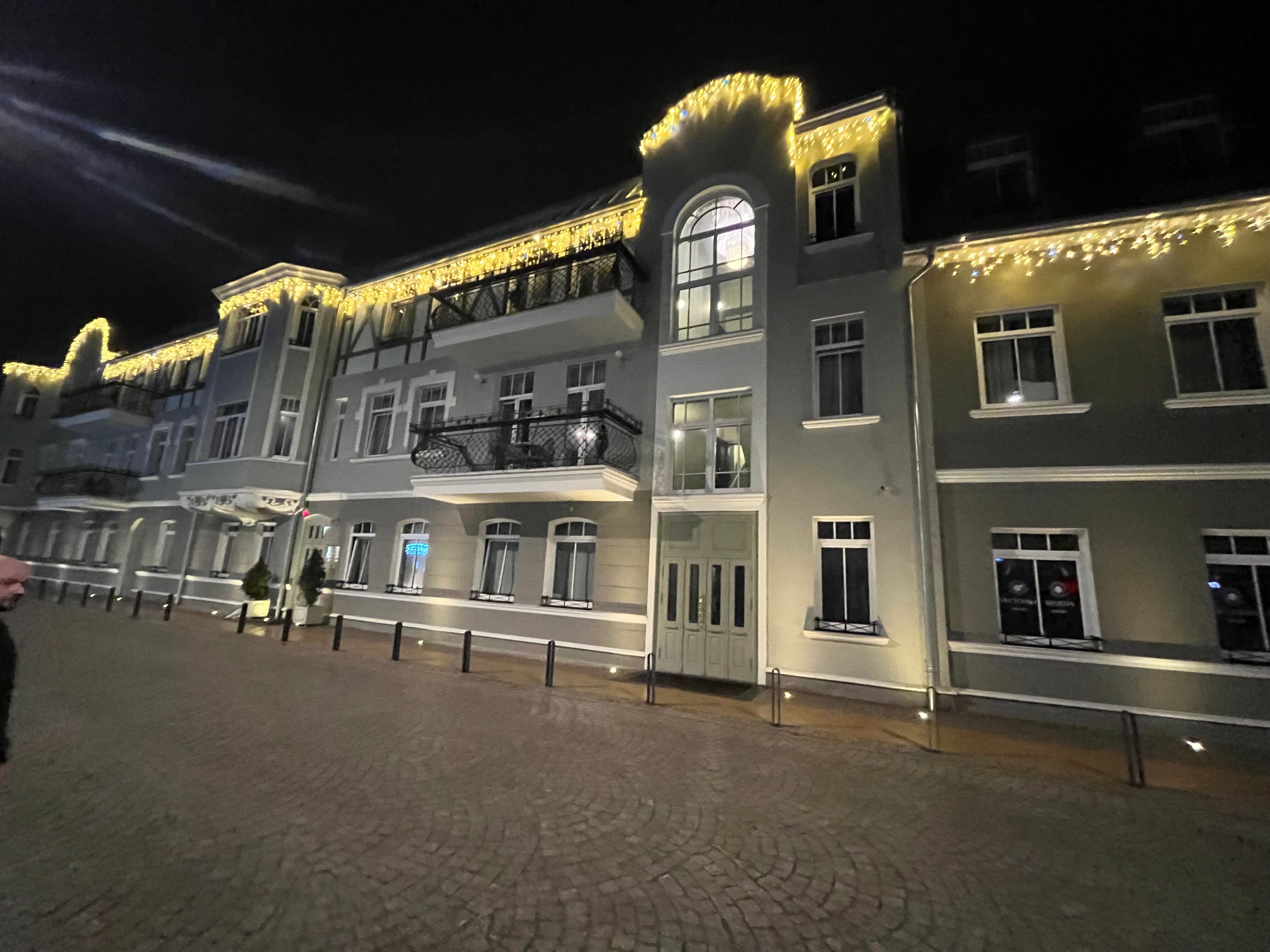 Фото Mr.Just`s Hotel