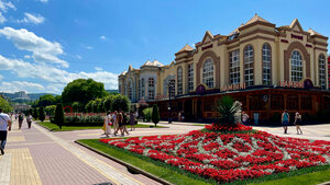 Курортный бульвар (Stavropol Territory, Kislovodsk, Kurortny bulvar) ، معلم جذب سياحي