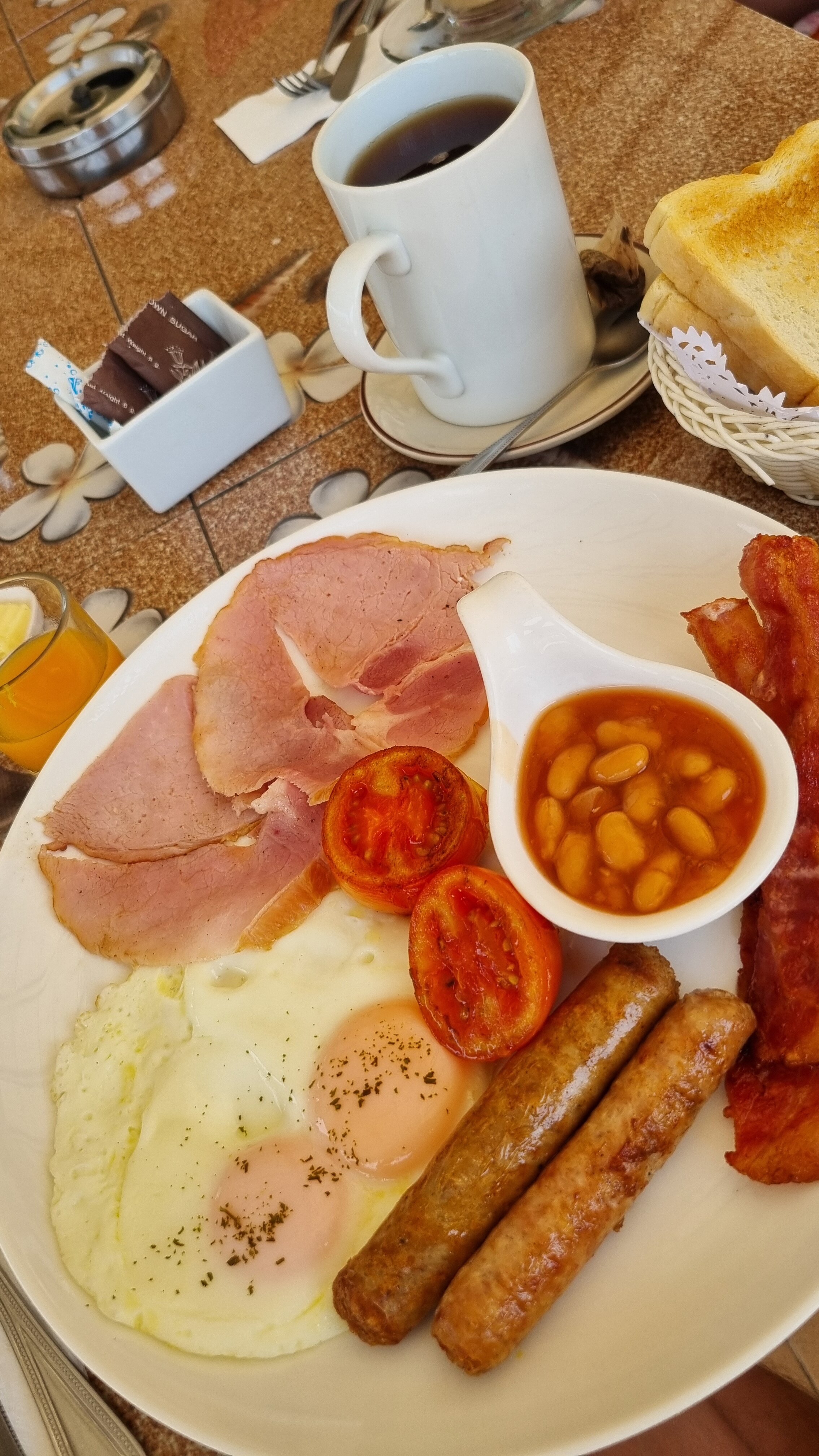 Фото Jomtien Condotel Condominium