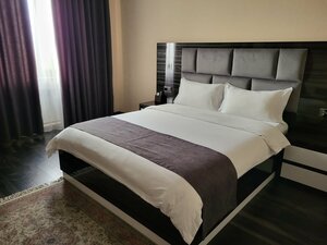 Hotel 777 (Husseinzoda Street, 18), hotel