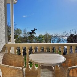 Фото Династия