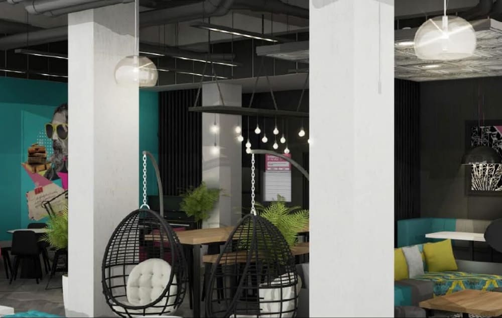 Фото Astor College