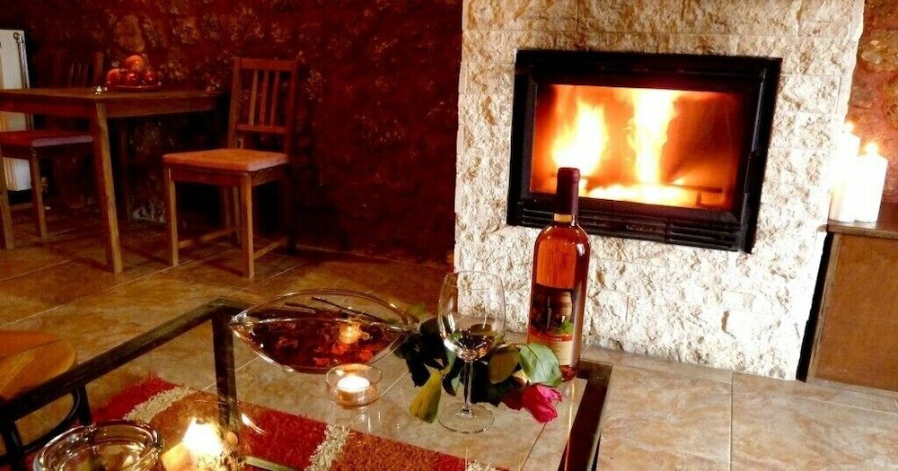 Фото Paliokastro Guesthouse