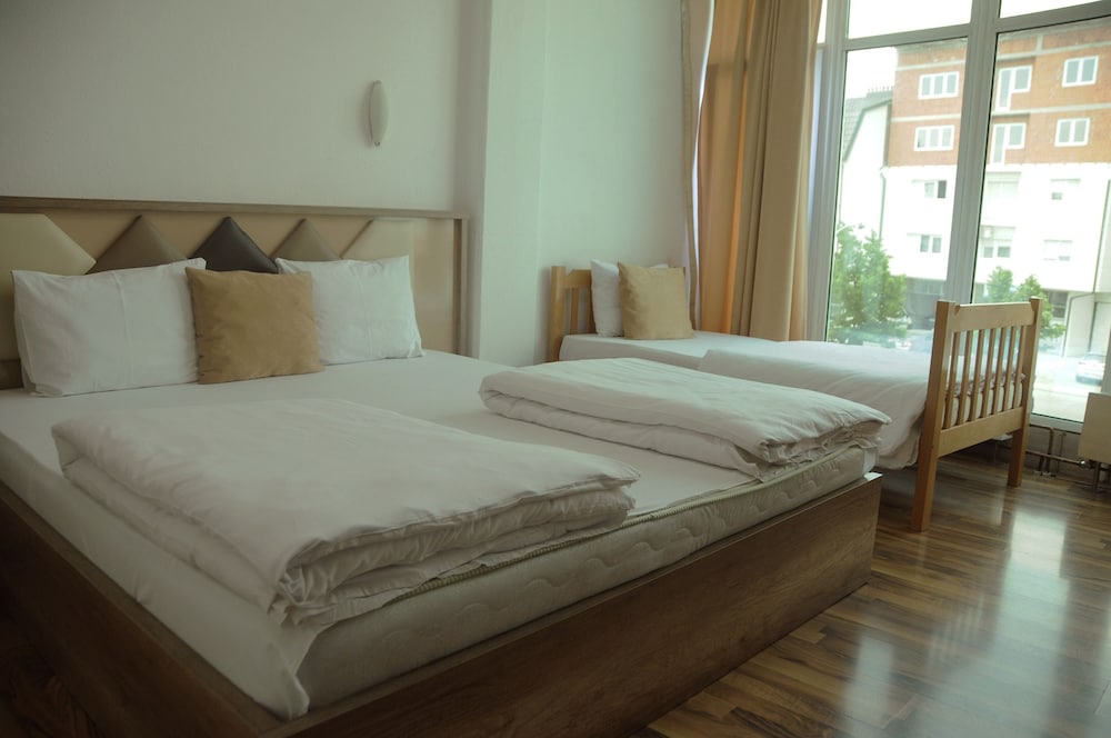 Фото Golden Hotel Bnb