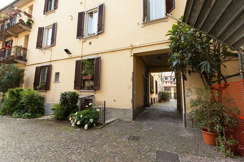 Typical Apartment on River Naviglio Darsena
