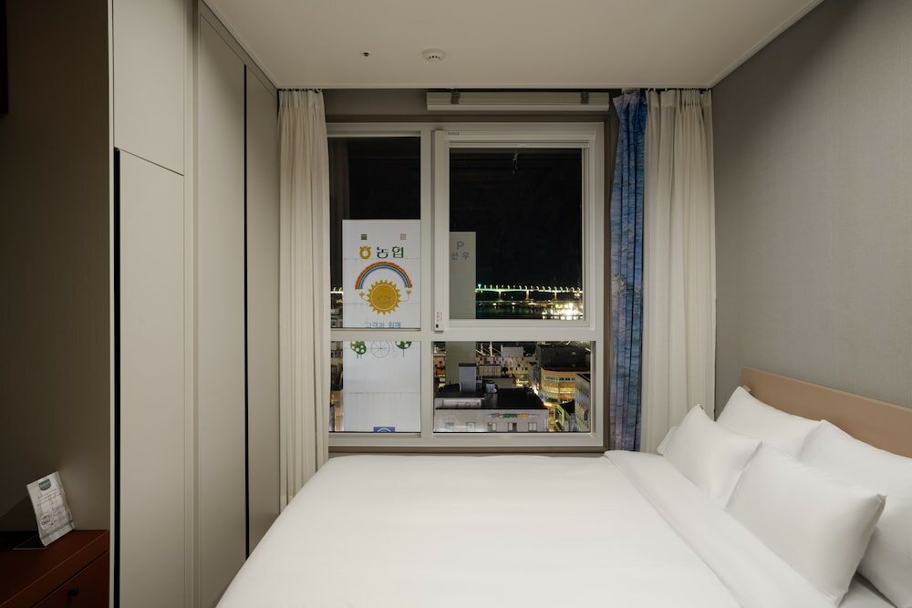 Фото Radiant Nampo