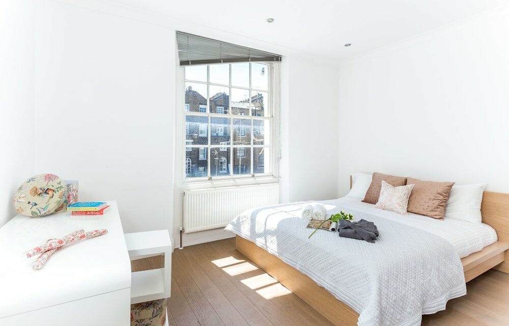 Фото Gloucester Terrace by Lime Street