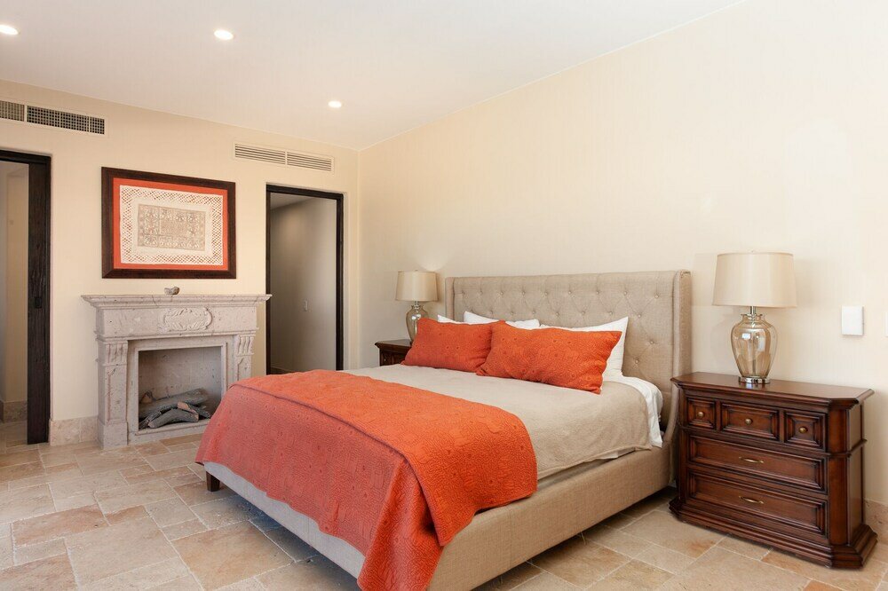 Фото Villa Delmar Exquisite Villa w Views