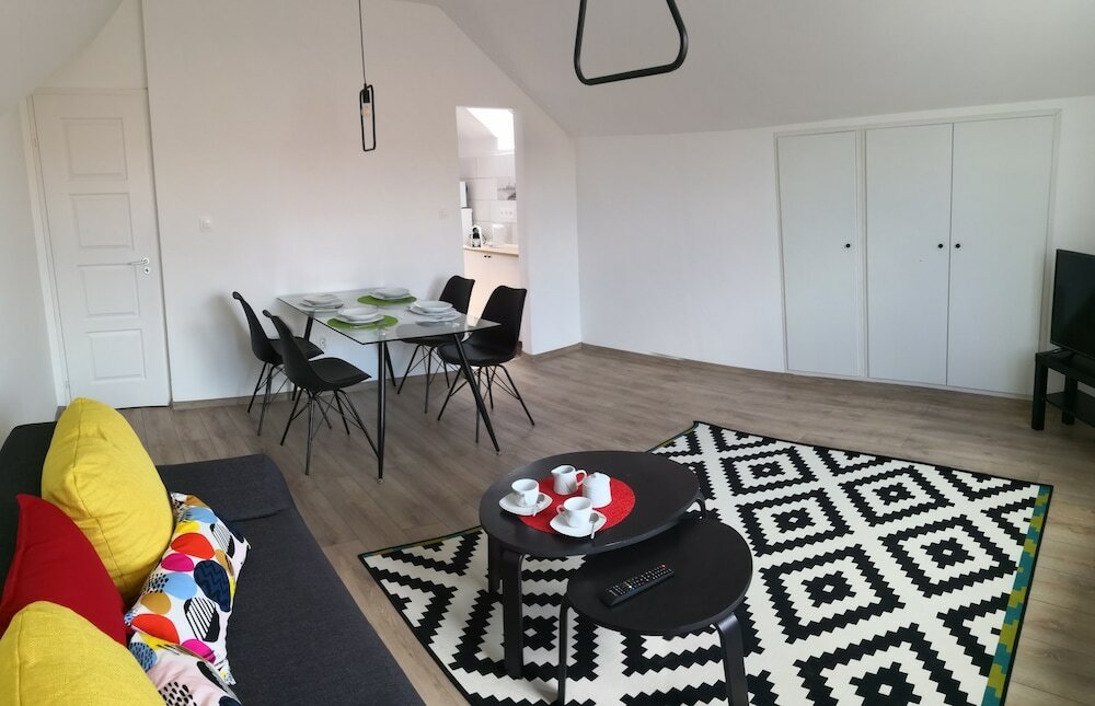 Фото Green Garden Plus Apartman