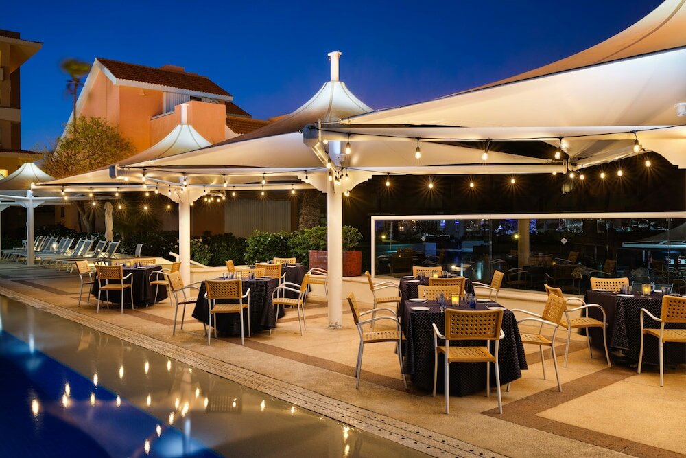 Фото Family 3 Bedroom Ocean Villa by Wyndham Grand Cancun