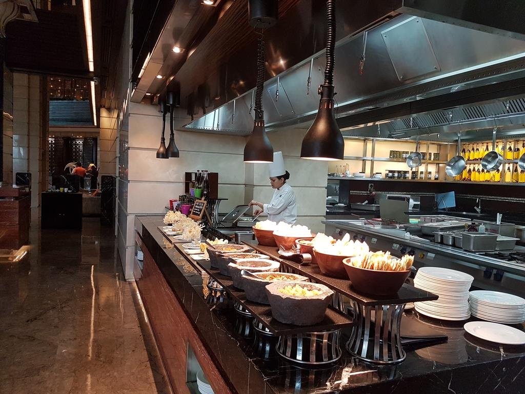 Фото Crowne Plaza New Delhi Rohini