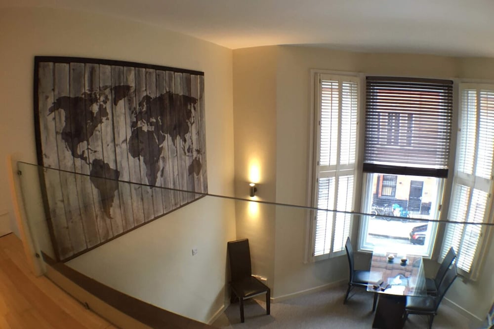 Фото Modern 1 bed Flat in Knightsbridge