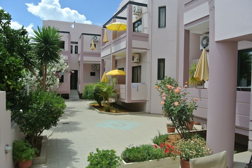 Фото Ilias Apartments