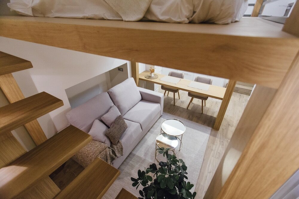 Фото Stay Komodo Byron Suites