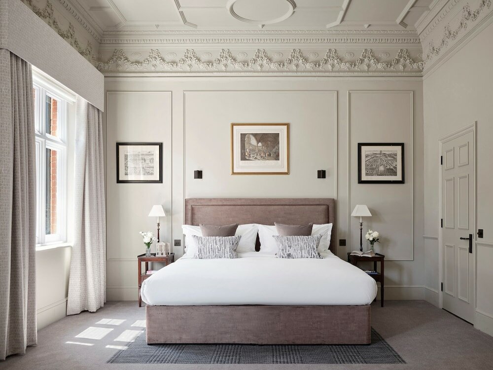 Фото 11 Cadogan Gardens, The Apartments and The Chelsea Townhouse by Iconic Luxury Hotels
