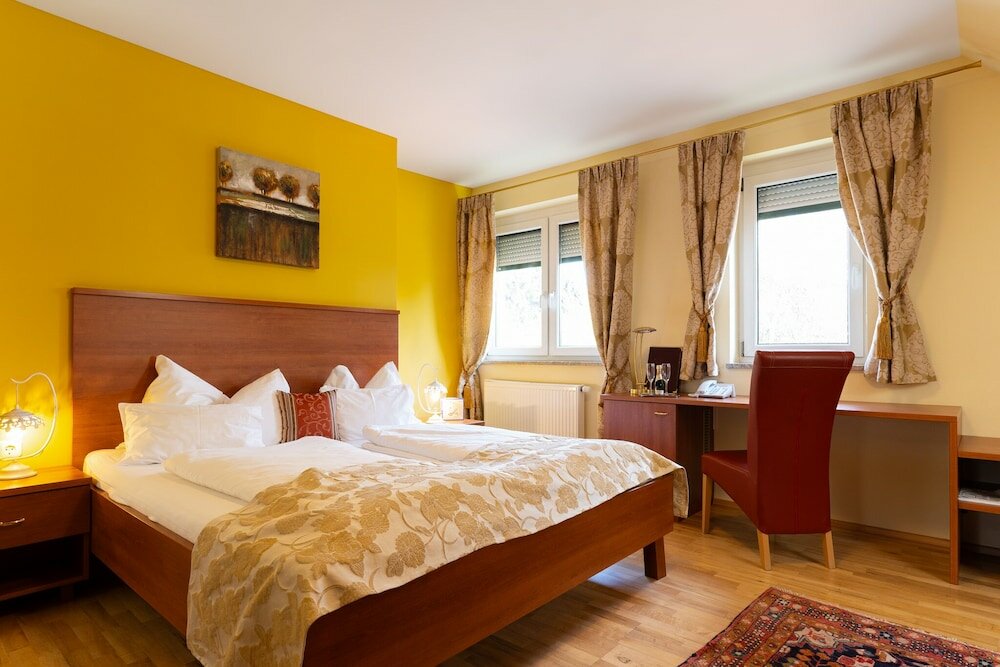 Фото Hotel Garni Pölzl