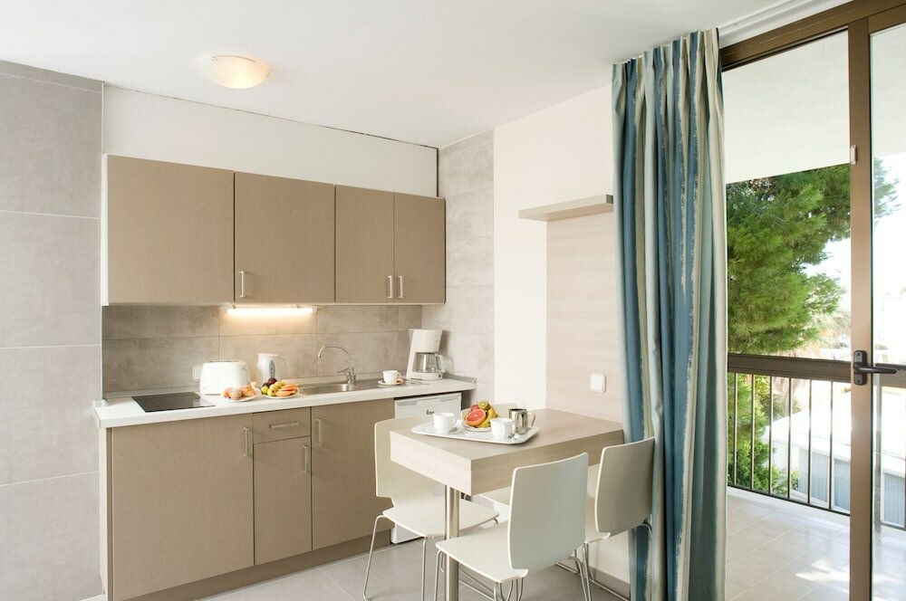 Фото Apartamentos Hsm Lago Park