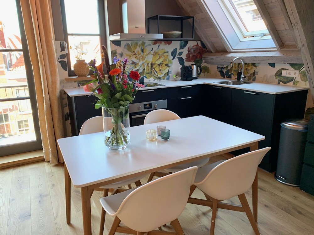 Фото Pakasa Leiden