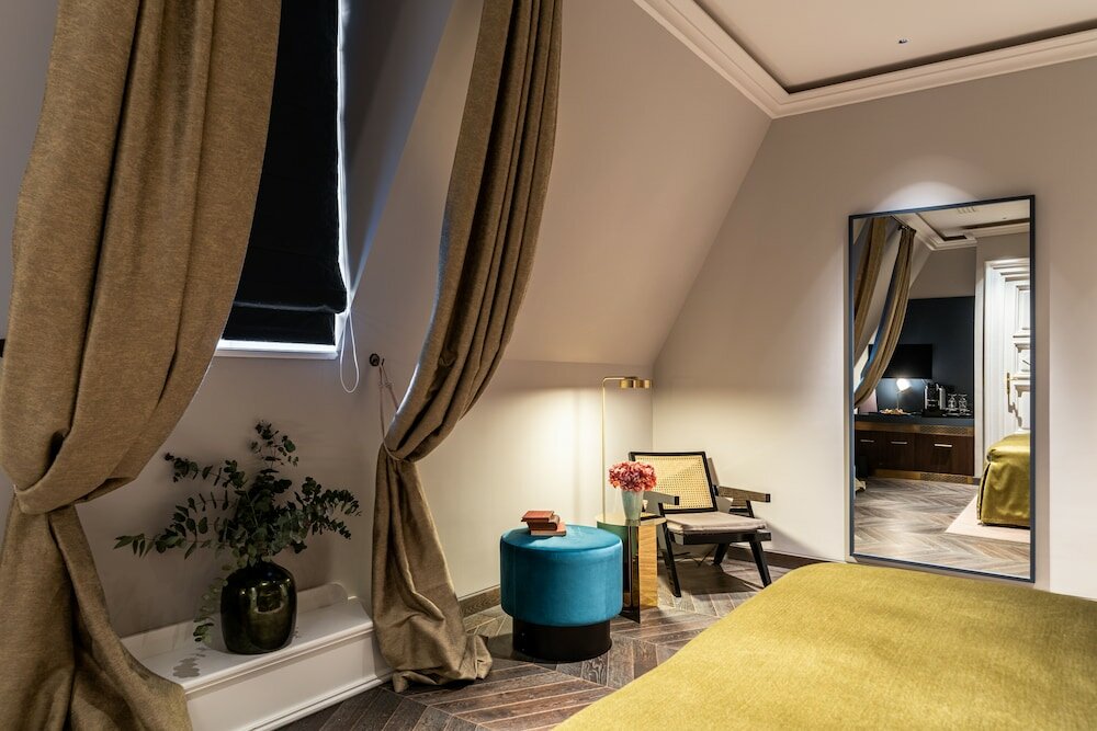 Фото Botaniq Castle of Tura