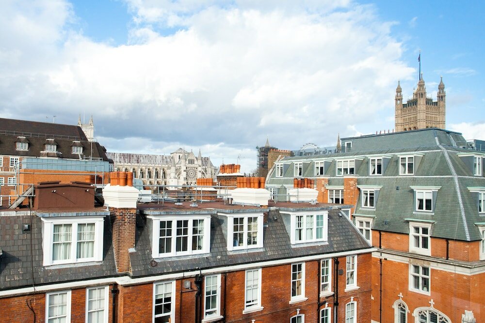 Фото Hope House Residences by Q Apartments