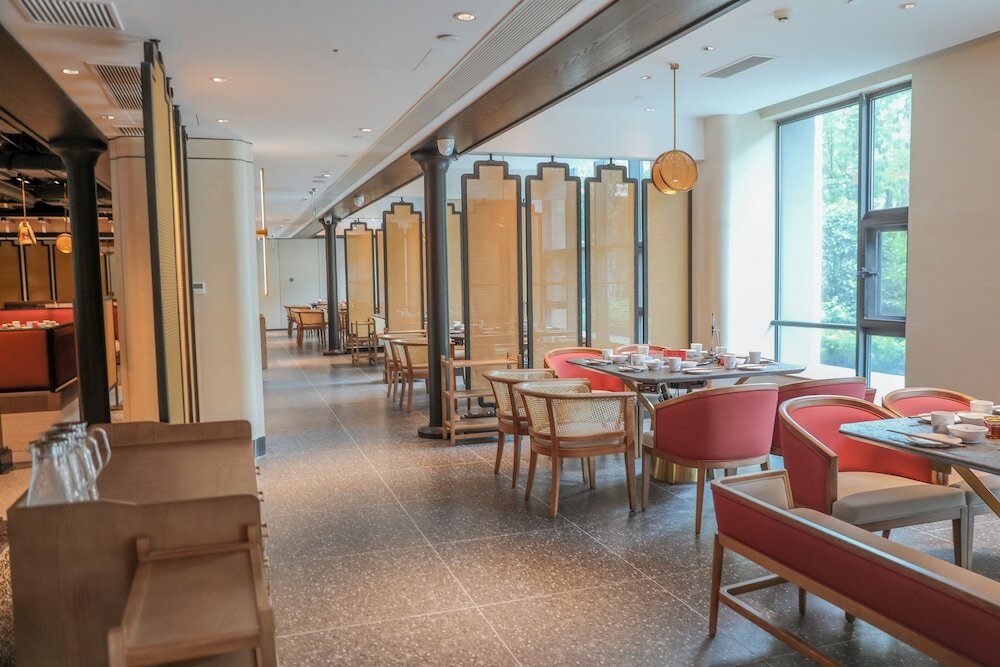 Фото Tianfu Intl Hotel Complex Rongxiu Ctyd