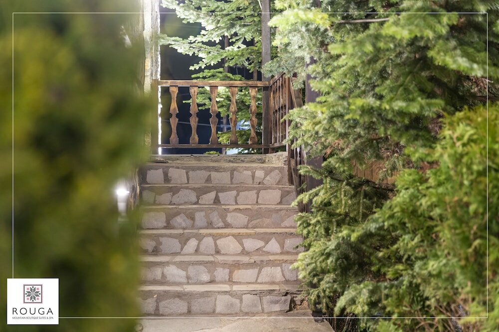 Фото Rouga Mountain Boutique Suites & SPA