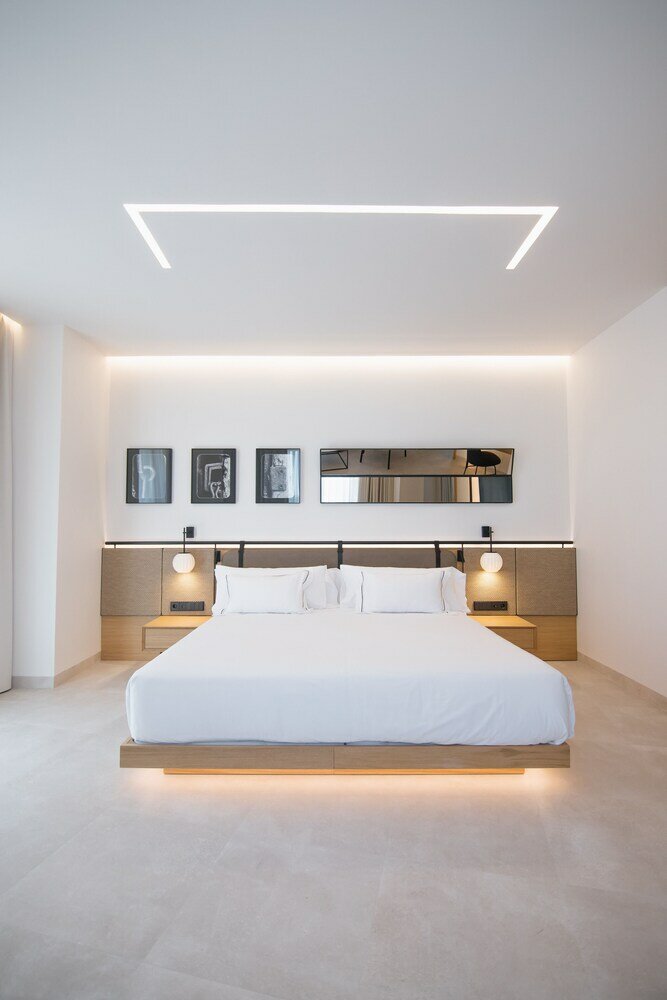 Фото MYR Puerta Serranos