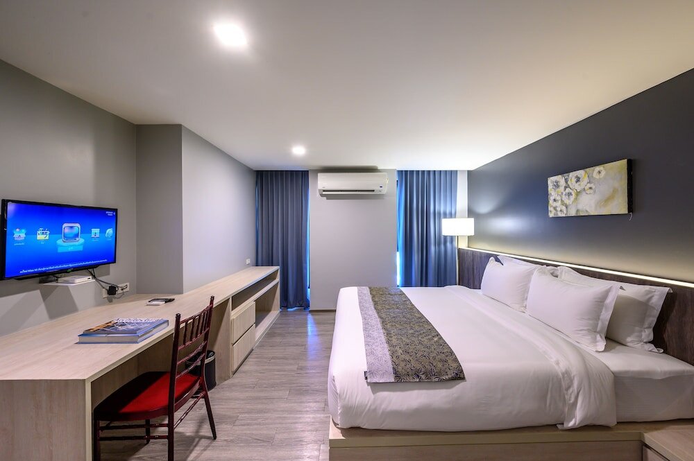 Фото Iwish Hotel