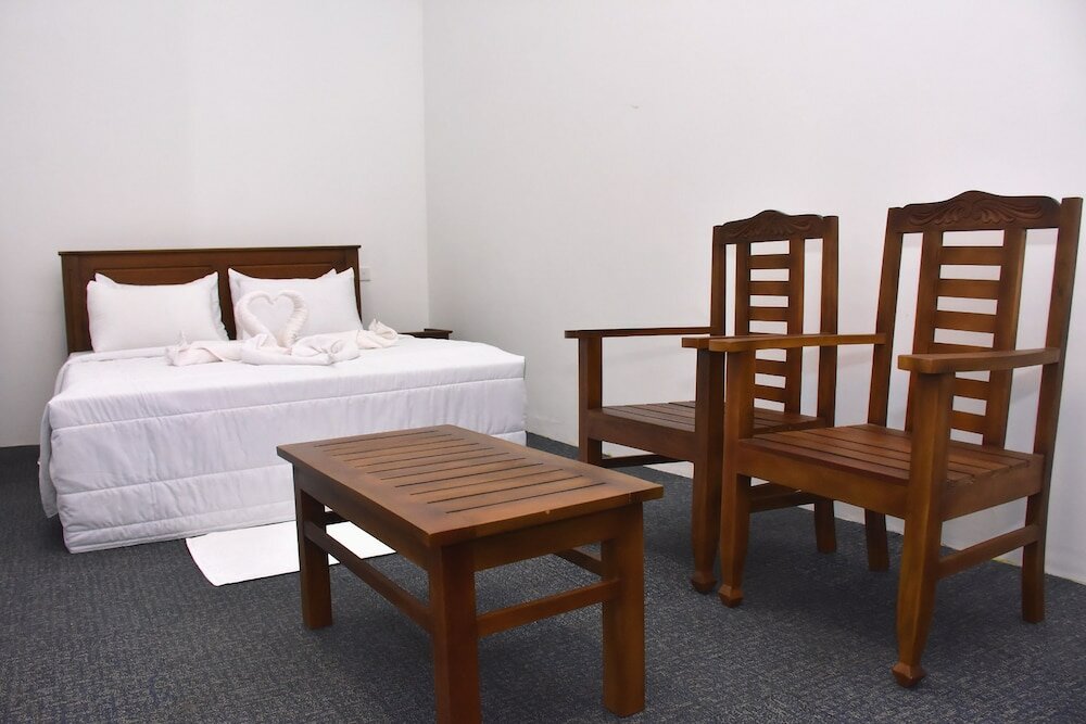 Фото Nine Arch Holiday Resort