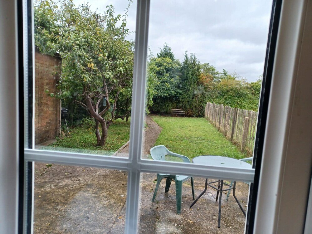 Фото Poynters House - Huku Kwetu Luton