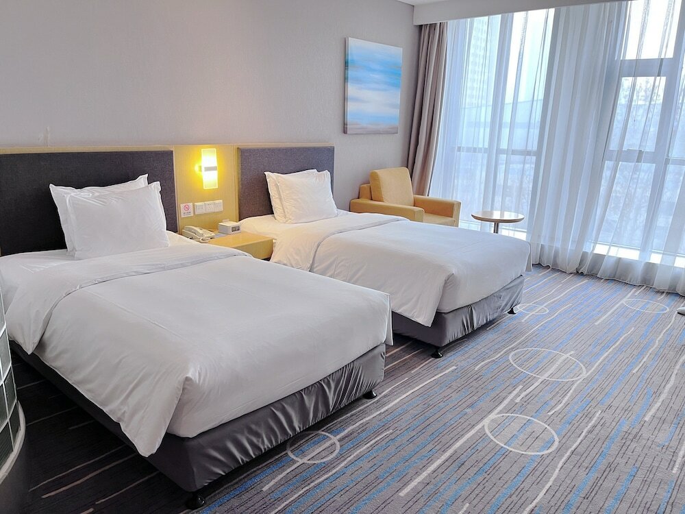 Фото Holiday Inn Express Shijiazhuang Heping, an Ihg Hotel