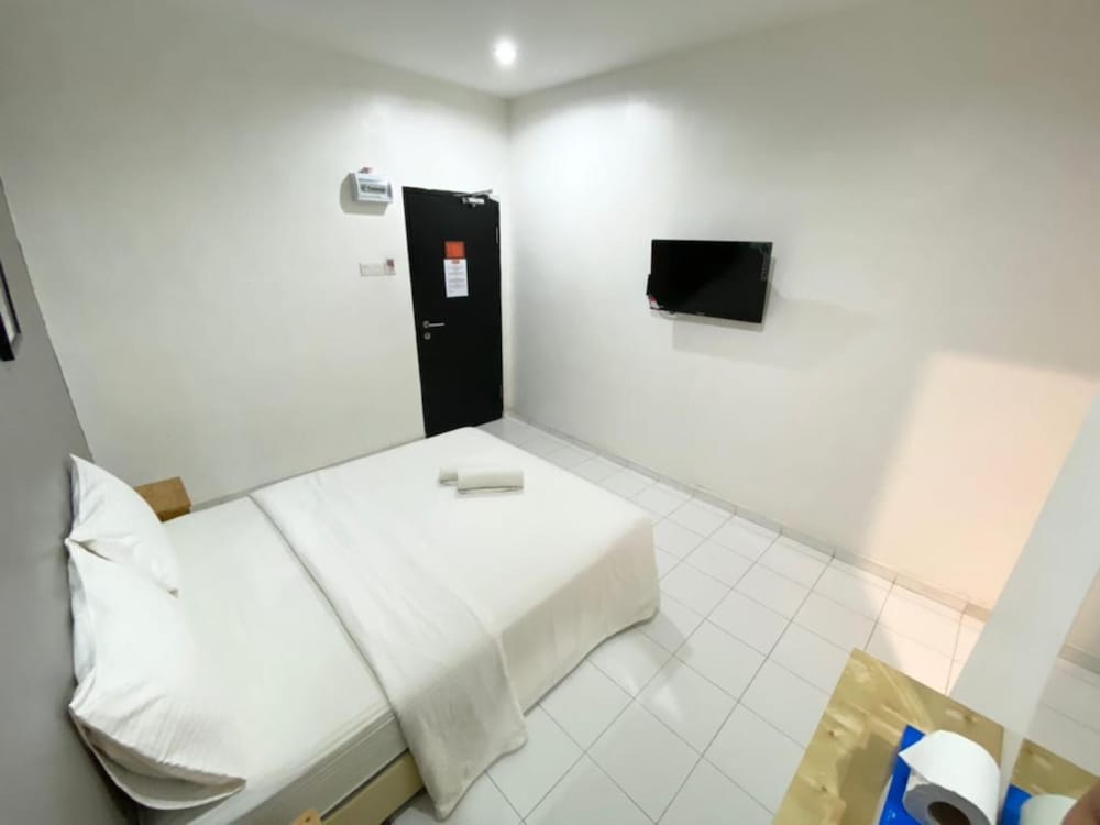 Фото One One 08 Hotel Sungkai