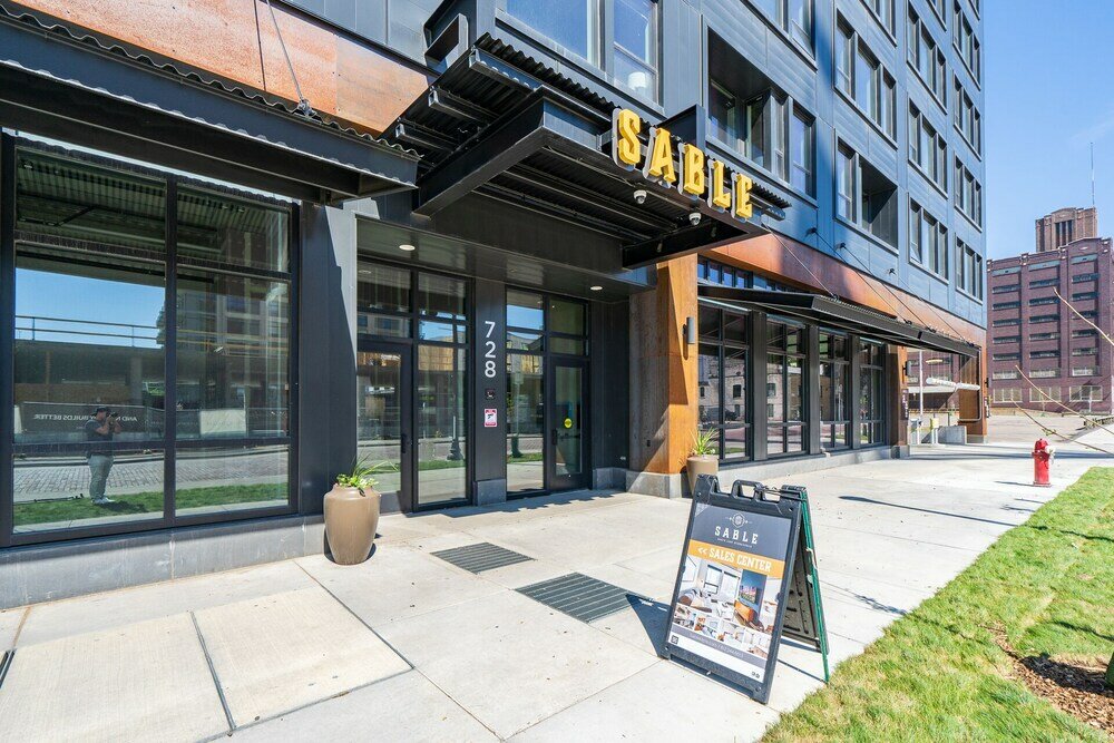 Фото Sable 51 Luxury Two Story Loft