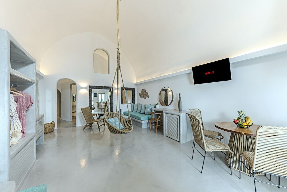 Фото Kaleidoscope Imerovigli Suites