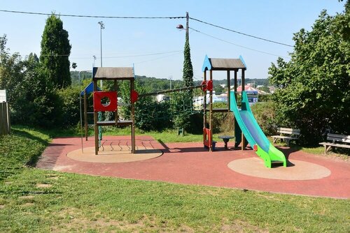 Внешний вид отеля Huttopia Versailles в Версале, фото 5
