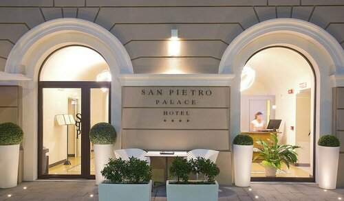 Гостиница San Pietro Palace Hotel в Финале-Лигуре