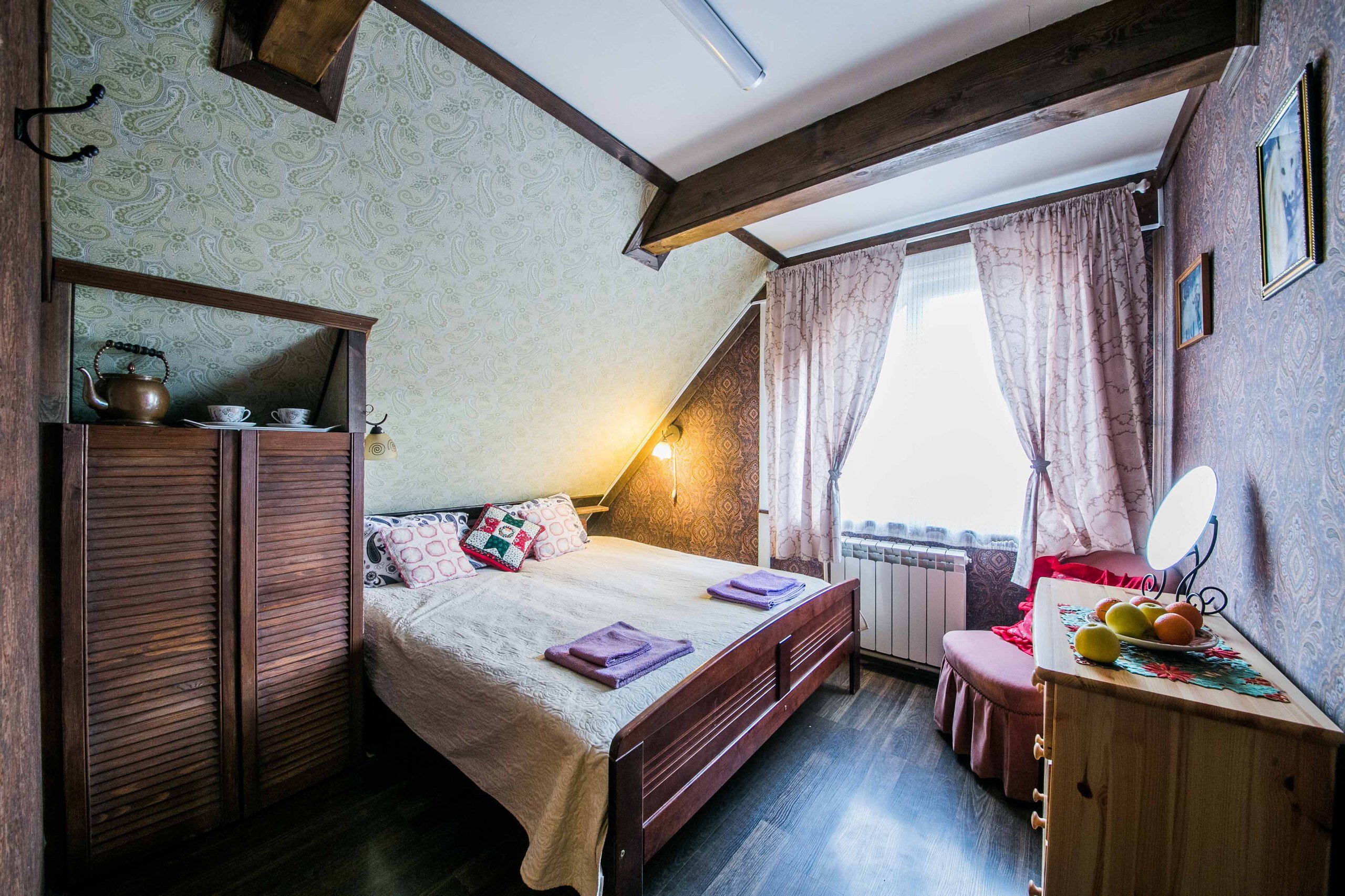 Фото Горница