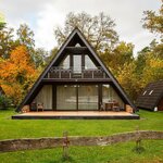 Ecodom (Pobedy Avenue, 75) ، بناء بيت الصيف