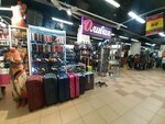 Оливия (Kominterna Street, 117), bags and suitcases store