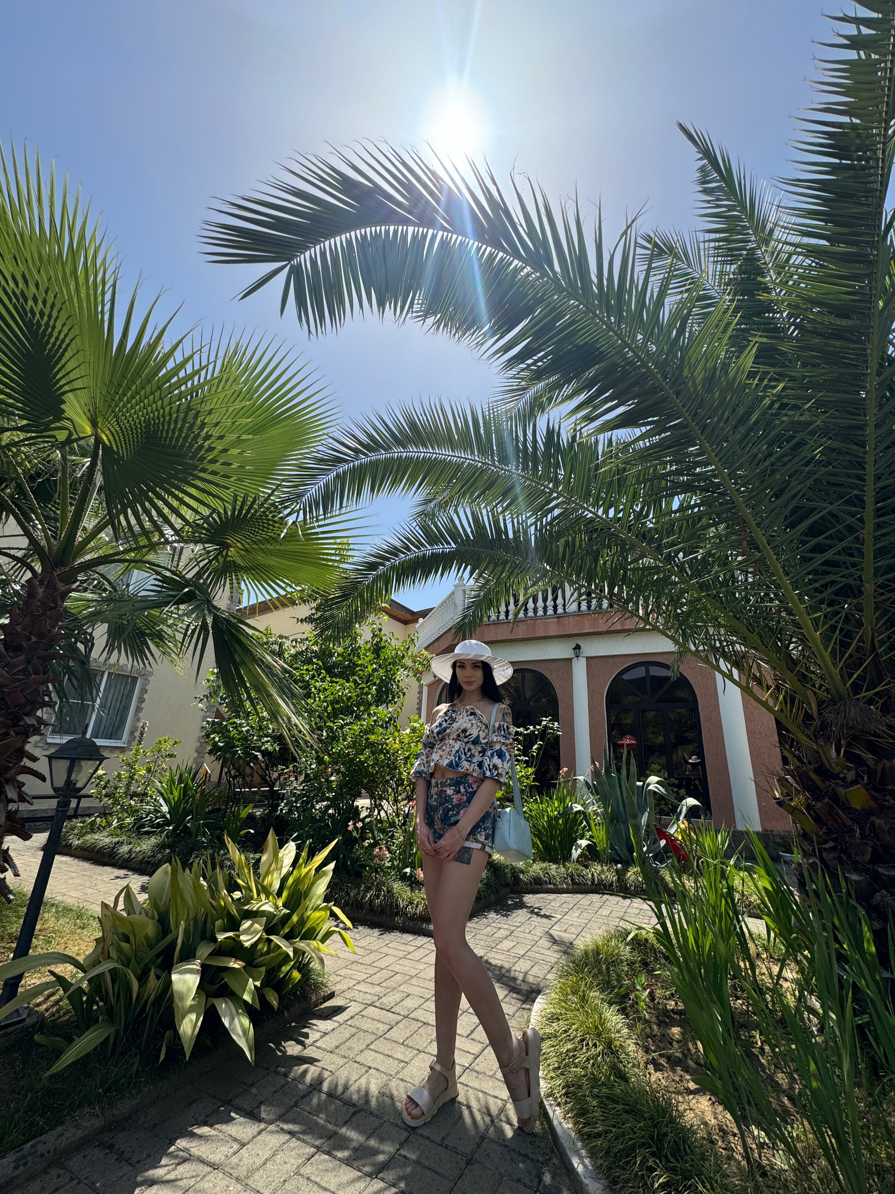 Фото Дени Дельмар