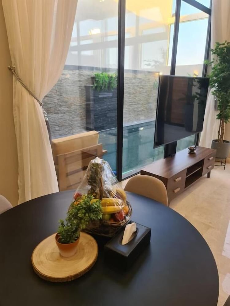 Фото Villa Bali Jeddah