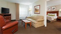 Фото Candlewood Suites Reading, an Ihg Hotel