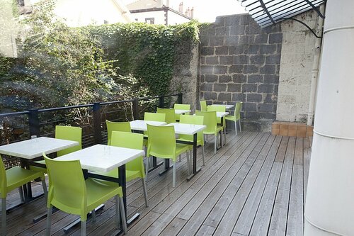 Гостиница Hotel Albert Elisabeth Gare Sncf в Клермон-Ферране
