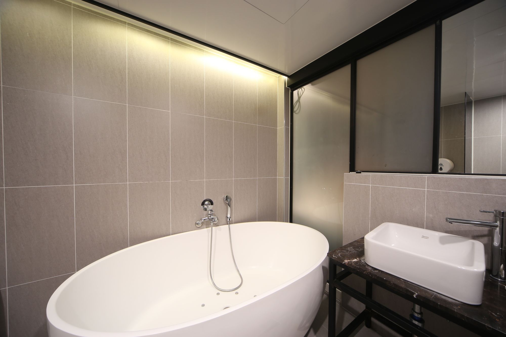 Фото Dublin Hotel